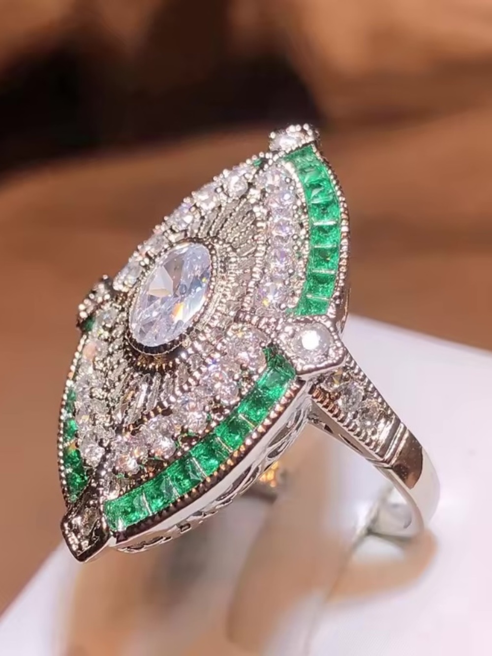 Luxury Elegant Green and Silver Marquise Cocktail Ring